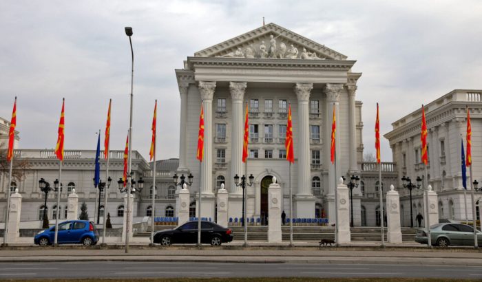 ПРВА СРЕДБА: ВМРО-ДПМНЕ ги почнува разговорите за формирање на нова влада со коалицијата Вреди на партиите на Албанците