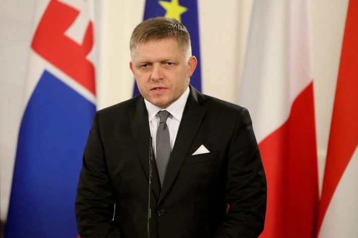 Словачкиот премиер ја запре комуникацијата со четири водечки домашни медиуми, не известувале вистинито