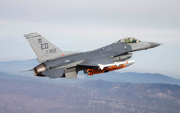 САД: Одобрена продажба на борбени авиони Ф-16 на Турција и Ф-35 на Грција, откако Анкара одобри прием на Шведска во НАТО
