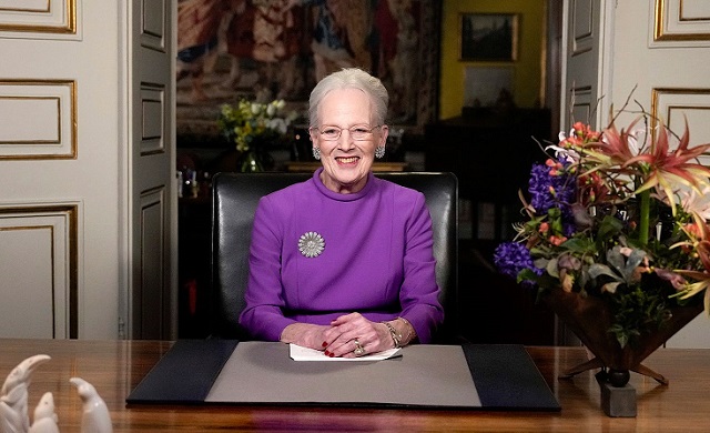 Данската кралица абдицира по 52 години на престолот