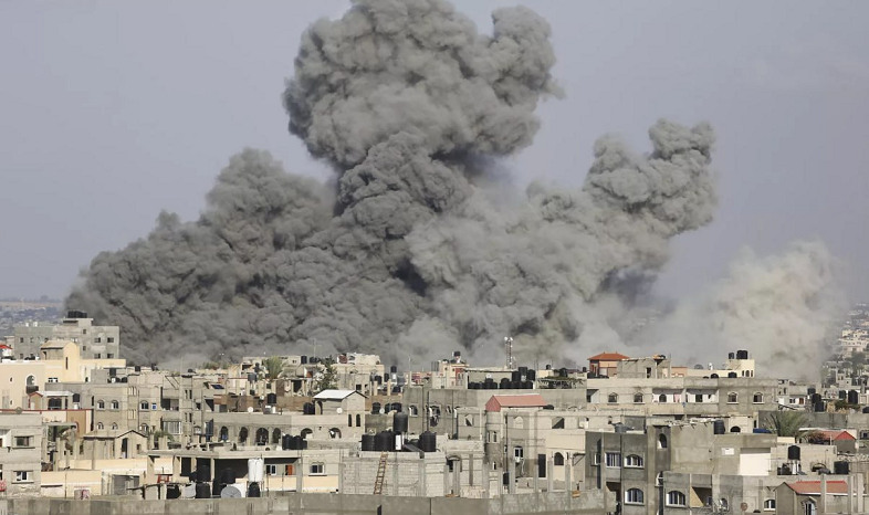 Најмалку 107 лица загинаа во појасот Газа во последните 24 часа