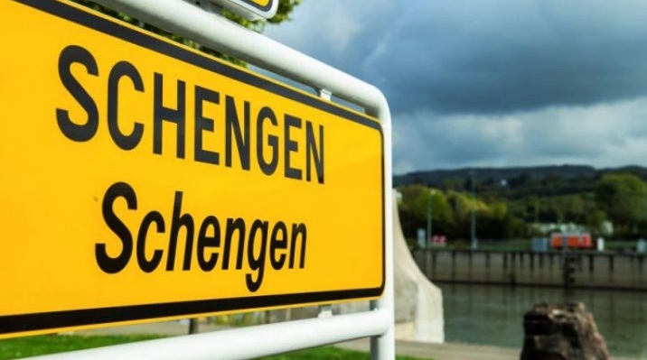 БЛОКАДА ВО ЕУ: Унгарија се закани дека ќе ја блокира Бугарија за приклучување во Шенген поради бугарската такса за рускиот гас