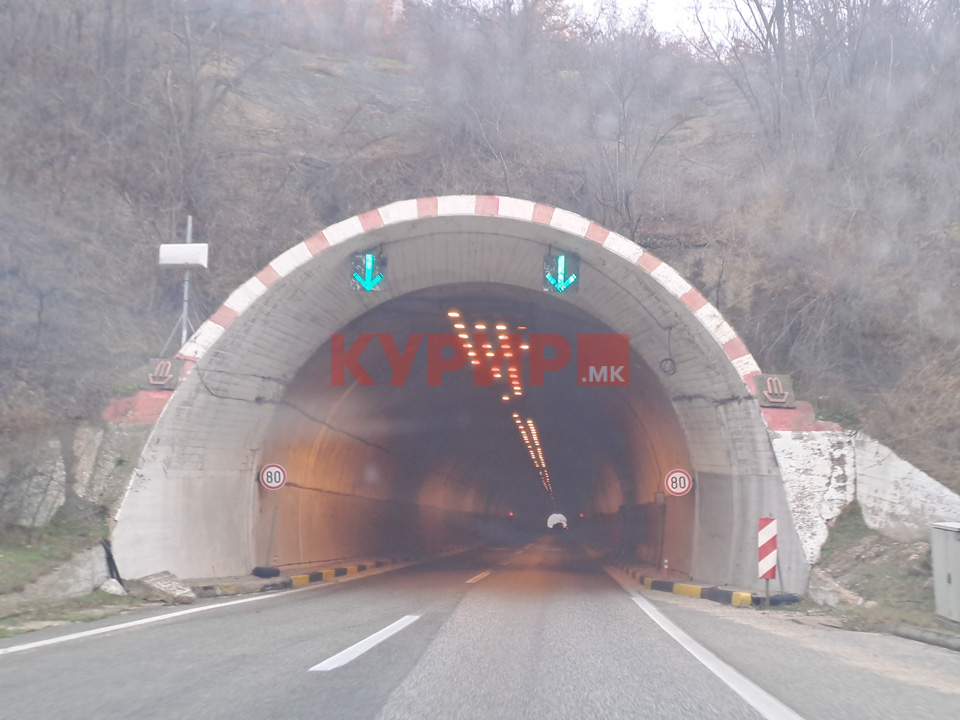 ЈП МАКЕДОНИЈА: Поради изведување градежни работи сообраќајот во тунелот кај Катланово ќе се одвива по една коловозна лената