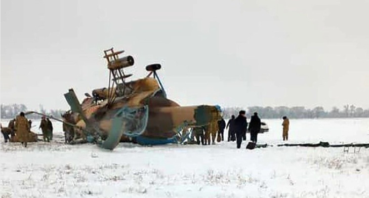 ХЕЛИКОПТЕРСКА НЕСРЕЌА: Едно лице загина, а 8 се повредени, од кои 4 потешко при падот на воен хеликоптер во Киргистан