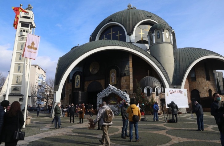 ОД БАДНИК ДО ВОДИЦИ: МПЦ објави програма за прослава на православните празници во Скопската епархија до Св. Јован Крстител