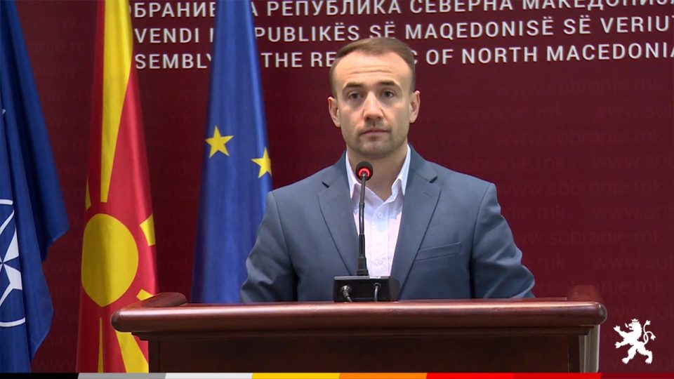 ВМРО-ДПМНЕ побара од амбасадите одблизу да го следат носењето на Законот на игри на среќа