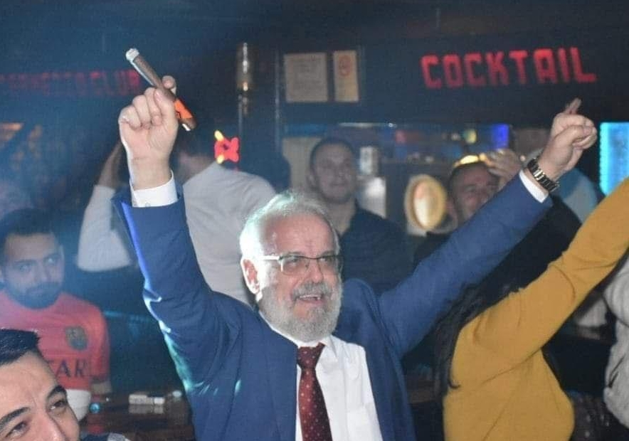 МЕЏИТИ: Талат Џафери се однесува како „млада невеста“, а ДУИ создава непријатели и со партиите на Албанците и на Македонците