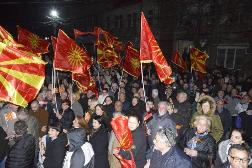 МИСАЈЛОВСКИ И МИЦКОСКИ: Победничка атмосфера и еуфорија во Куманово!