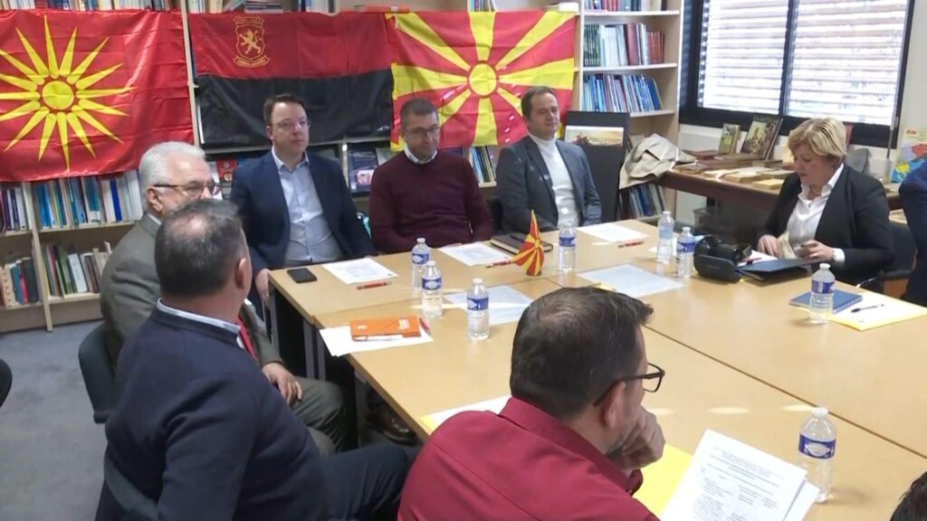 Мицкоски во Женева побара дијаспората масовно да излезе да гласа, зашто изборите се суштински за Македонија