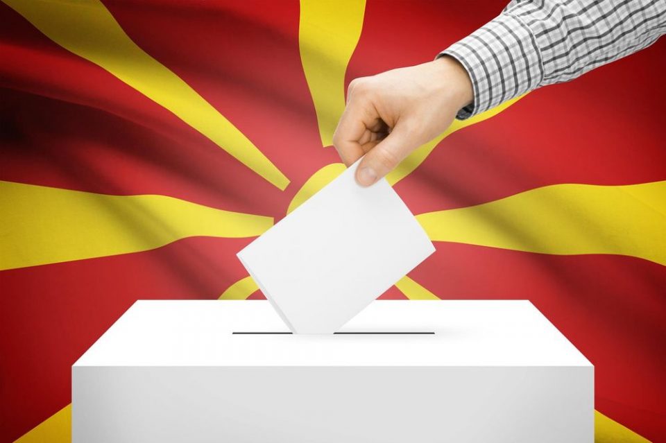 Митрески ќе ги распише претседателските и парламентарни избори на 14 февруари
