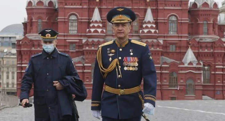 Хашкиот суд издаде налог за апсење на двајца највиски руски команданти