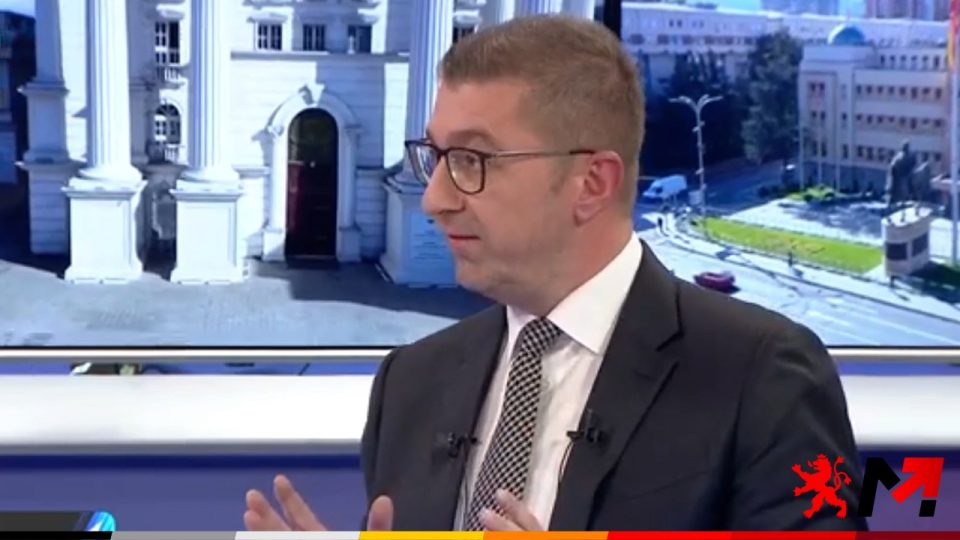МИЦКОСКИ НА ТВ ДУЕЛ СО КОВАЧЕВСКИ: Во очи го гледам господинот и му кажувам нема да има измени на Уставот под бугарски диктат