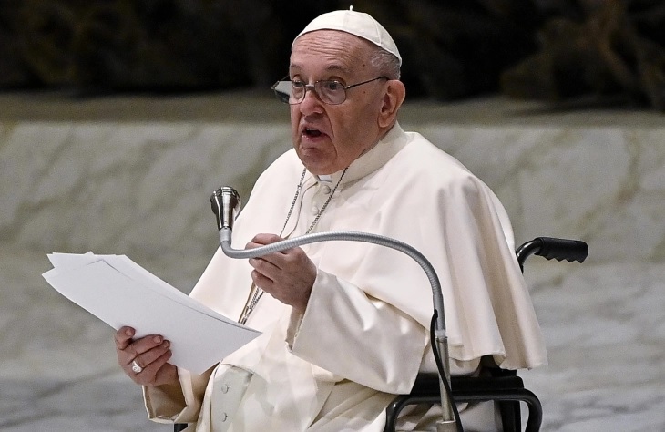 Папата Франциск за конфликтите во Украина и Газа: Договорен мир е подобар од бескрајна војна