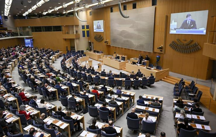 Шведскиот парламент го усвои законот за можност за промена на пол на 16 годишна возраст