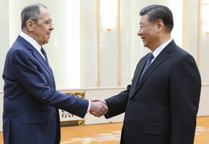 СИ ЏИНПИНГ СО ЛАВРОВ ВО ПЕКИНГ: Кина и Русија ги здружија силите за нов пат и соработка меѓу двете големи земји и народи