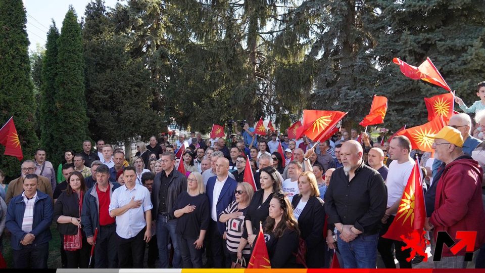 МИЦКОСКИ: Македонија е украдена држава, измеќарот Ковачевски му ја даде на тацна на Ахмети!