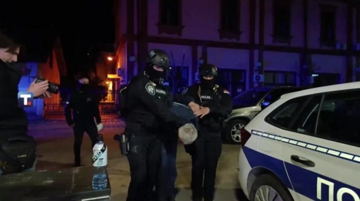 Приведени четири лица по нарушување на јавниот ред и мир во Кочани