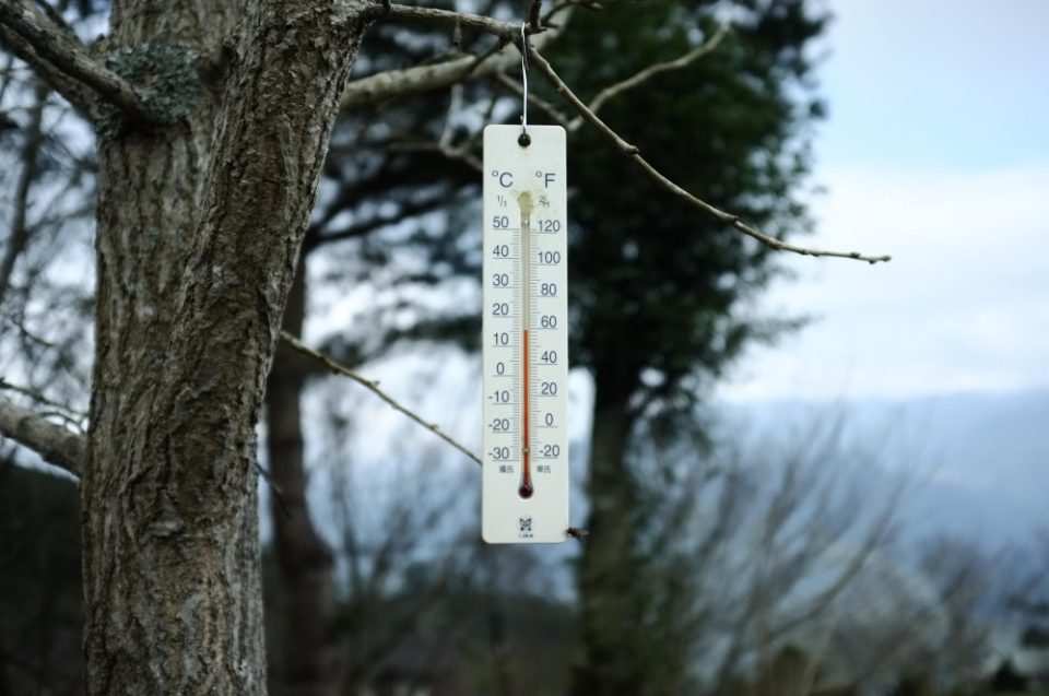 ВРЕМЕ: Студениот бран донесе дожд, на планините снег и температура од минус 2 степена на Попова Шапка и Лазарополе