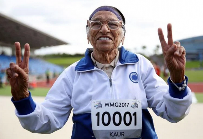 ЈА НАРЕКУВАА „ЧУДО ОД ЧАНДИГАР“: На 101 година истрчала спринт за една минута (ВИДЕО)