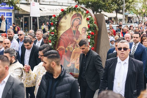 Свечена литија со иконата на Пресвета Богородица Брзопослушничка во сабота во Струмица