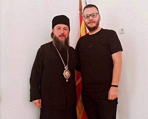 Митрополитот Григориј го посети Јане Ченто во затворот во Штип