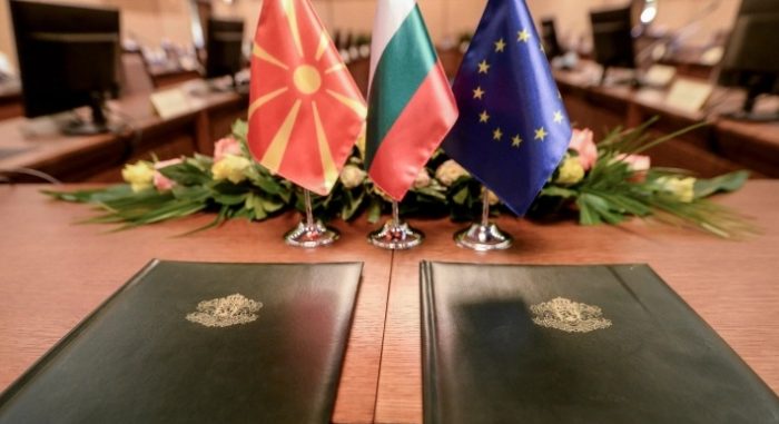 НОЕВ ОТКРИВА: Бугарите во македонскиот Устав значи нивно право на свој јазик, култура, квоти во државната администрација и други права