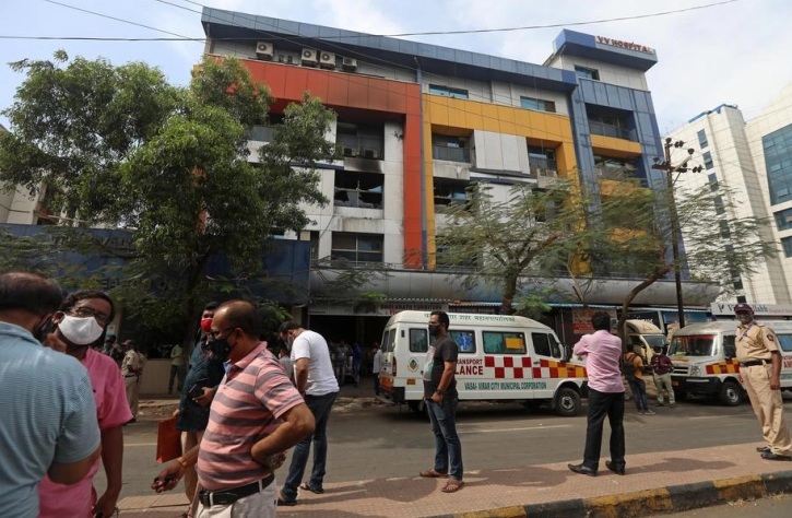 КАТАСТРОФАЛЕН ПОЖАР ВО ИНДИЈА: Седум бебиња загинаа во болница во Њу Делхи, а 5 се спасени и префрлени во друга болница