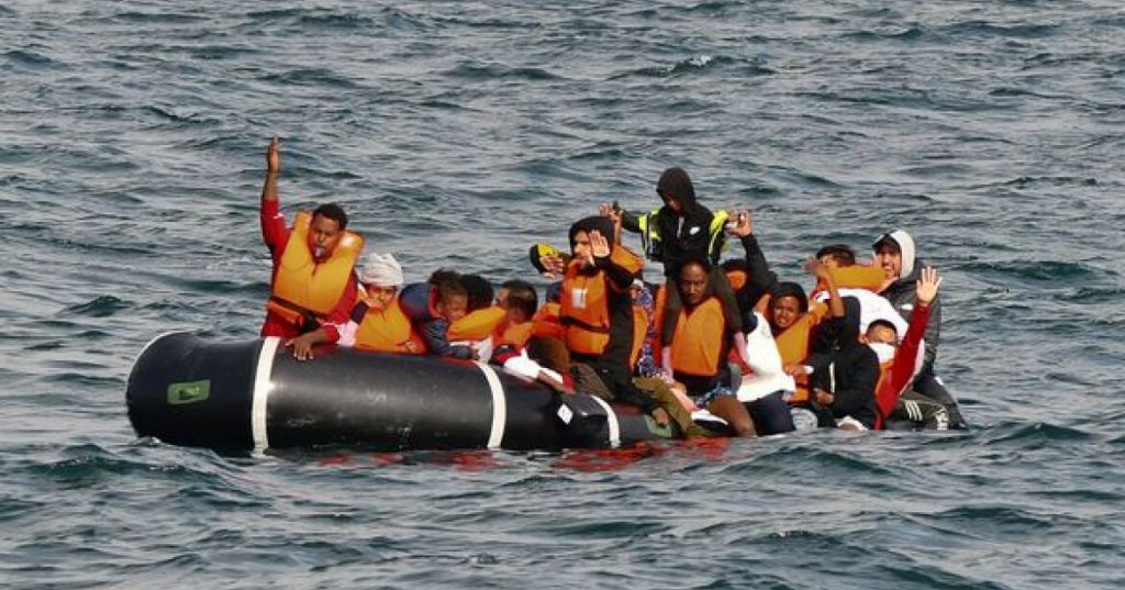 СВЕДОШТВА: Грчката крајбрежна стража фрлала мигранти в море