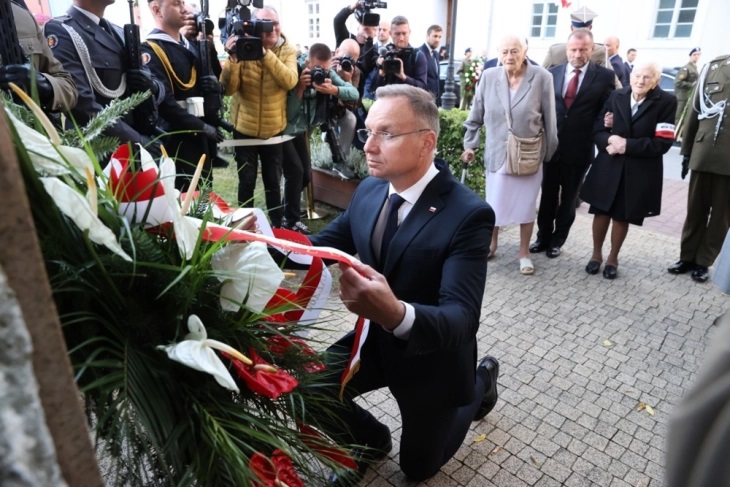 Дуда: Полјаците им простија на Германците за воените злосторства, но не ги заборавија и очекуваат отштета