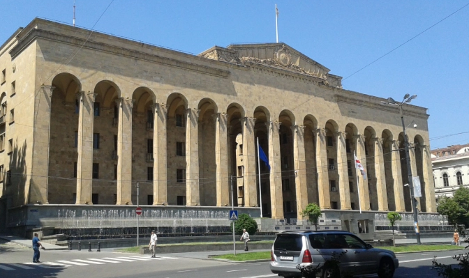 Грузија донесе закон за семејни вредности и против промоција на хомосексуалните односи