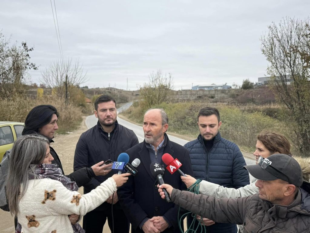 ТРАЈАНОВСКИ: Нема да има застој во асфалтирањето на автопатот Кичево-Охрид и во зимски услови