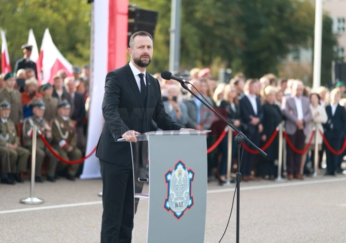 ПОЛСКИОТ МИНИСТЕР ЗА ОДБРАНА: Полска доби од САД заем од четири милијарди долари за финансирање програми за вооружување