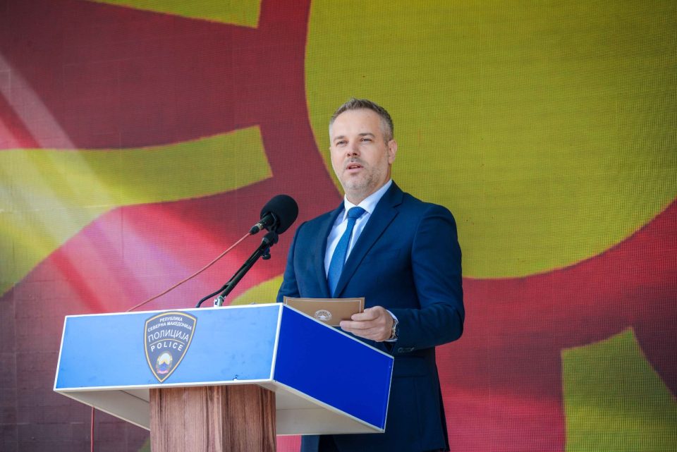 ЈАНЕВ ДО РАКОВОДНИТЕ ЛИЦА ВО БЈБ: Функцијата не ви е штит, таа е одговорност, никој не е вечен