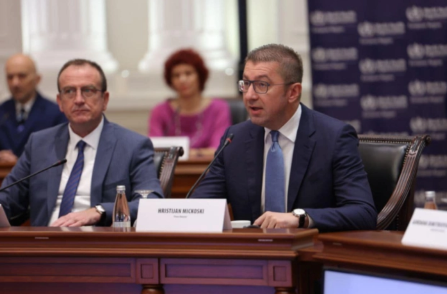 Утре средба Мицкоски – Таравари, за премиерот е неприфатливо ако Таравари се договара со ДУИ