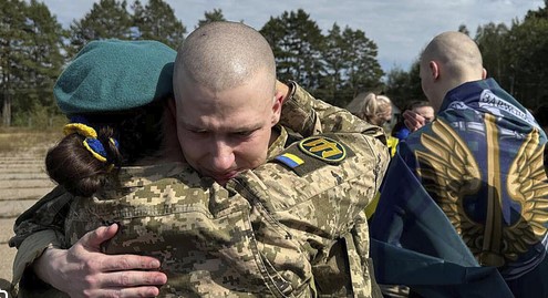 Русија и Украина разменија воени заробеници (ВИДЕО)