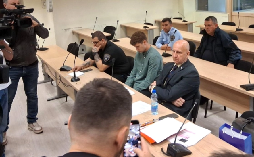 ЈО: Јованов возел цик-цак, поминал на две полни ленти, не е небрежност, туку умисла