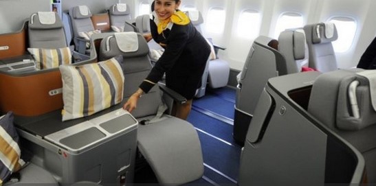 САД прифатија луксузен Боинг 747 од Катар како подарок