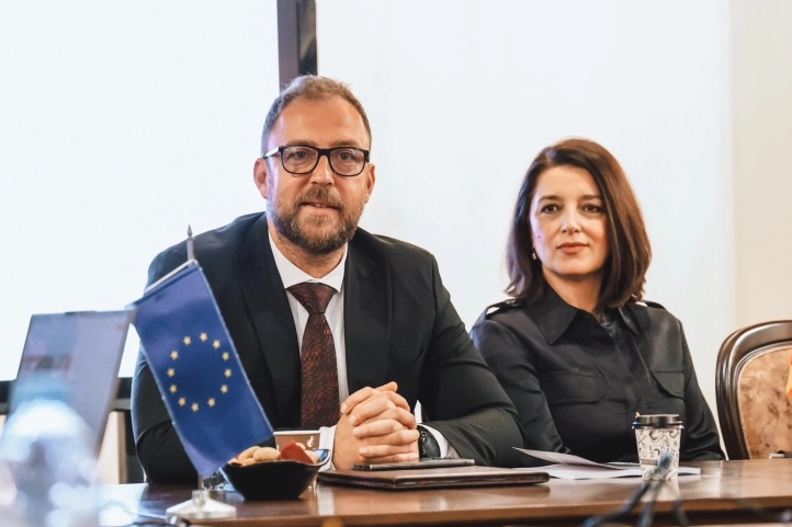 ЉУТКОВ: Солунските браќа го поставија темелот на словенската писменост, нивното дело длабоко е врежано во меморијата на македонскиот народ