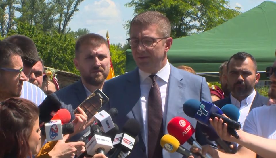 МИЦКОСКИ: Ќе номинираме кандидати кои ќе ги заменат оние кои ќе одат во прегратките на Али Ахмети и на ДУИ од партијата на Таравари