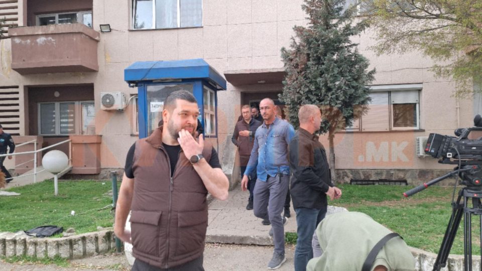 НАЈТЕШКИОТ ДЕН НА ПРЕМИЕРОТ: Беше 3:30 наутро кога некој затропа на вратата од мојот дом, раскажа Мицкоски за трагичниот 16 март