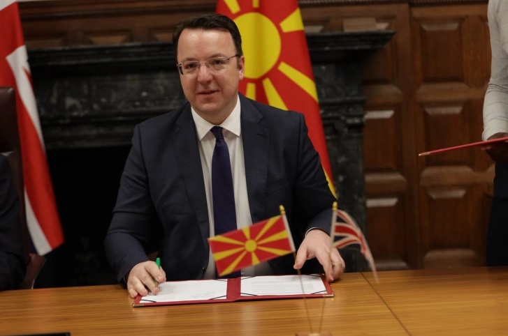 ИНТЕРВЈУ НА НИКОЛОСКИ: Од есен очекувам на терен реализација на дел од проектите со парите од договорот со Велика Британија
