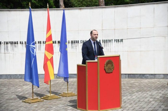 МИСАЈЛОВСКИ: Македонскиот народ не беше нем сведок во борбата против фашизмот, нашите претци ги дадоа и животите за слободата