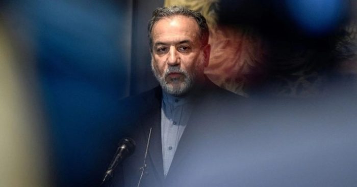 АРАГЧИ: Иран останува посветен на дипломатијата, но ќе продолжи да дејствува во самоодбрана против Израел