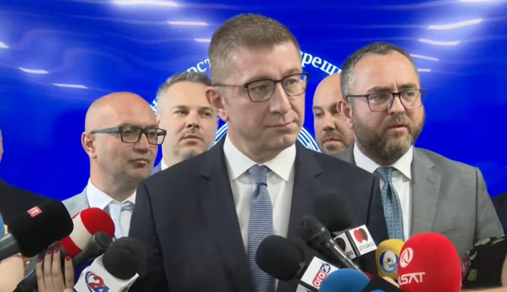 МИЦКОСКИ: Како бумеранг им се враќа обидот на некрофили од некои партии да добијат политички поени од болката во Кочани