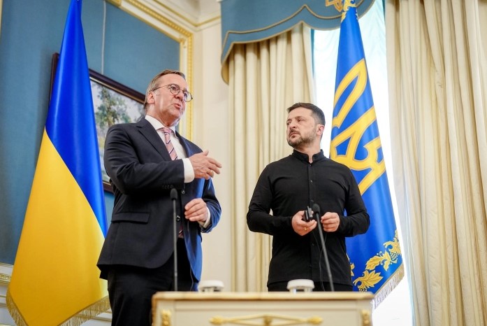 ГЕРМАНСКИОТ МИНИСТЕР ЗА ОДБРАНА: Германија нема да и испорача на Украина ракети Таурус