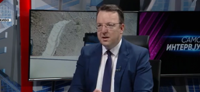 НИКОЛОСКИ: Сериозно се разговара со Велика Британија да бидат ослободени од визи три категории на граѓани