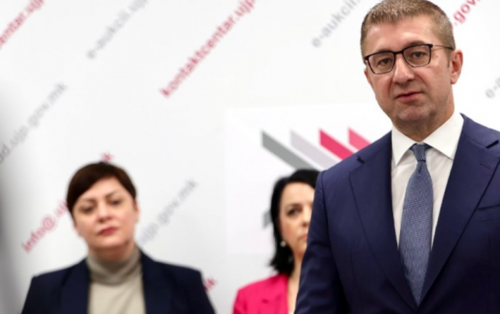 МИЦКОСКИ: Се воведува е-фактура, крај за фантом фирмите кои испумпувале стотици милиони евра