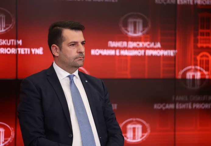 ТОМОВСКИ: Обезбедивме 30 милиони денари за пациентите и нивните семејства од Кочани кои се лекуваа во странство