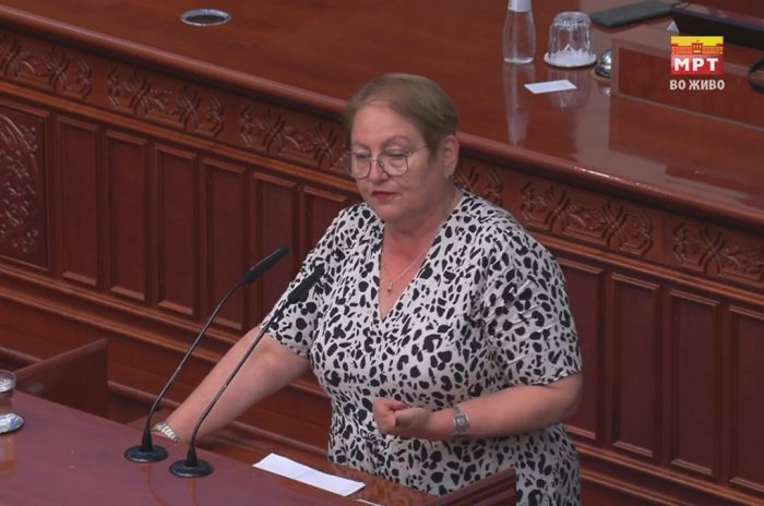ЈАНЕВСКА: Наставниците ги ослободуваме од непотребни административни обврски, ќе имаат повеќе време за образовниот процес