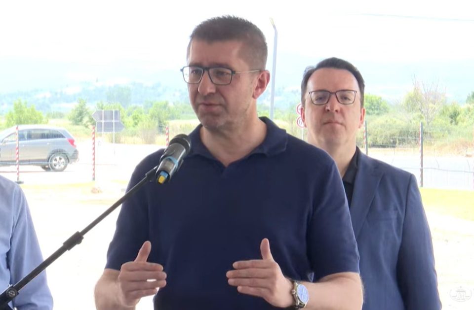 МИЦКОСКИ: Фројд во полно светло работи во СДСМ, ја понижи и ја клекна државата на колена, а денес зборува за понижена Македонија